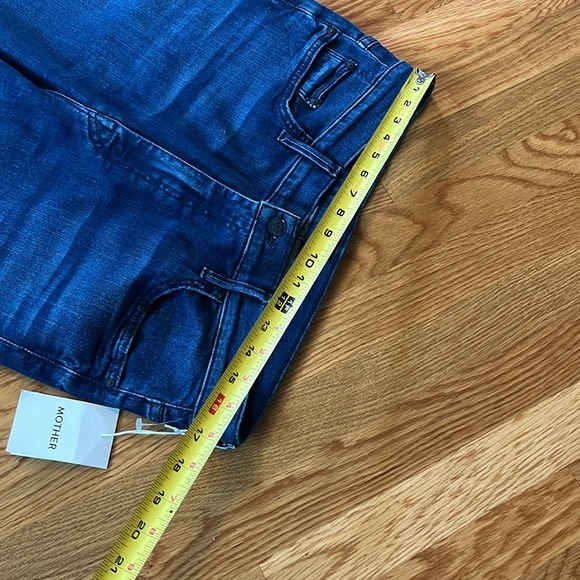 MOTHER The Weekender Fray Size 34 NWT - Picture 6 of 13